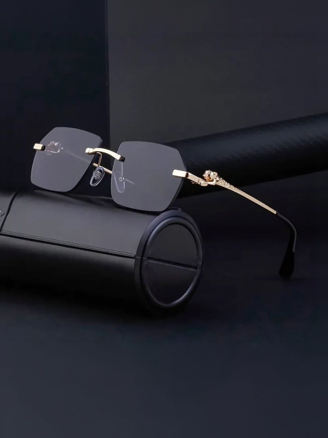 EYMEN I Unisex Black Lens & Gold-Toned Rectangle Sunglasses with-picture-35