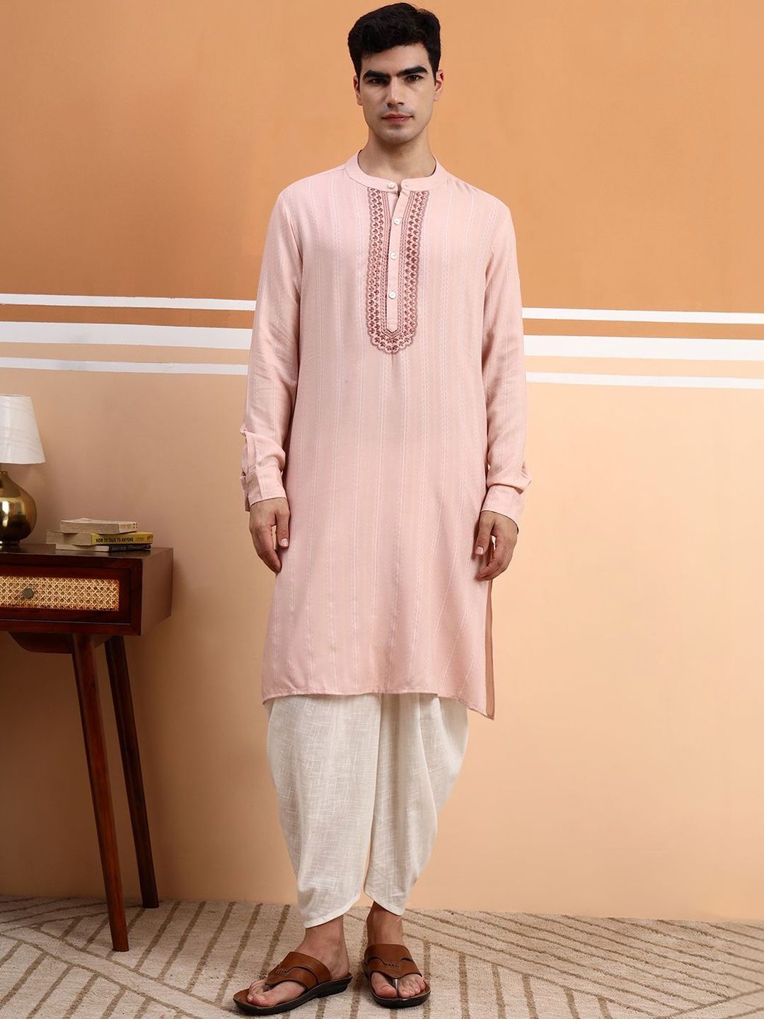 House of Pataudi Embroidered Mandarin Collar Straight Kurta-picture-22