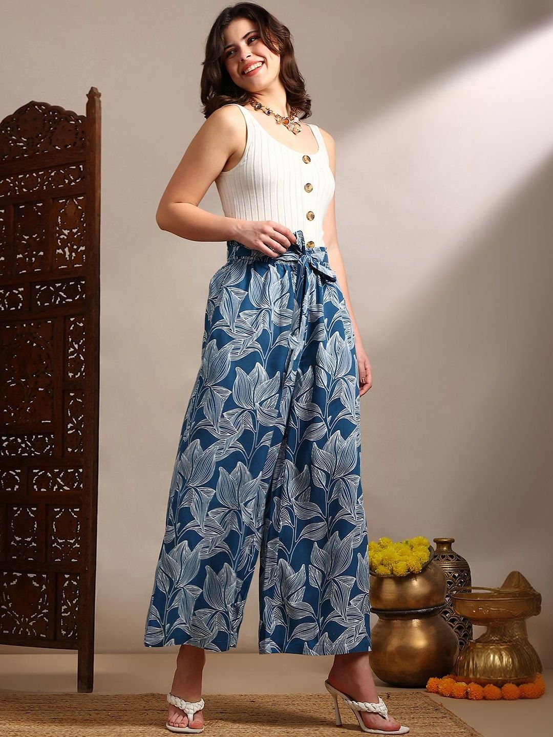 Globus Women Floral Printed High-Rise Pleated Trousers-picture-40