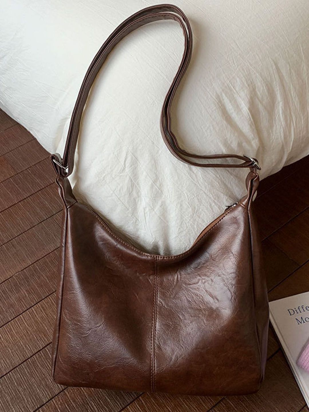 StyleCast PU Structured Shoulder Bag-picture-20