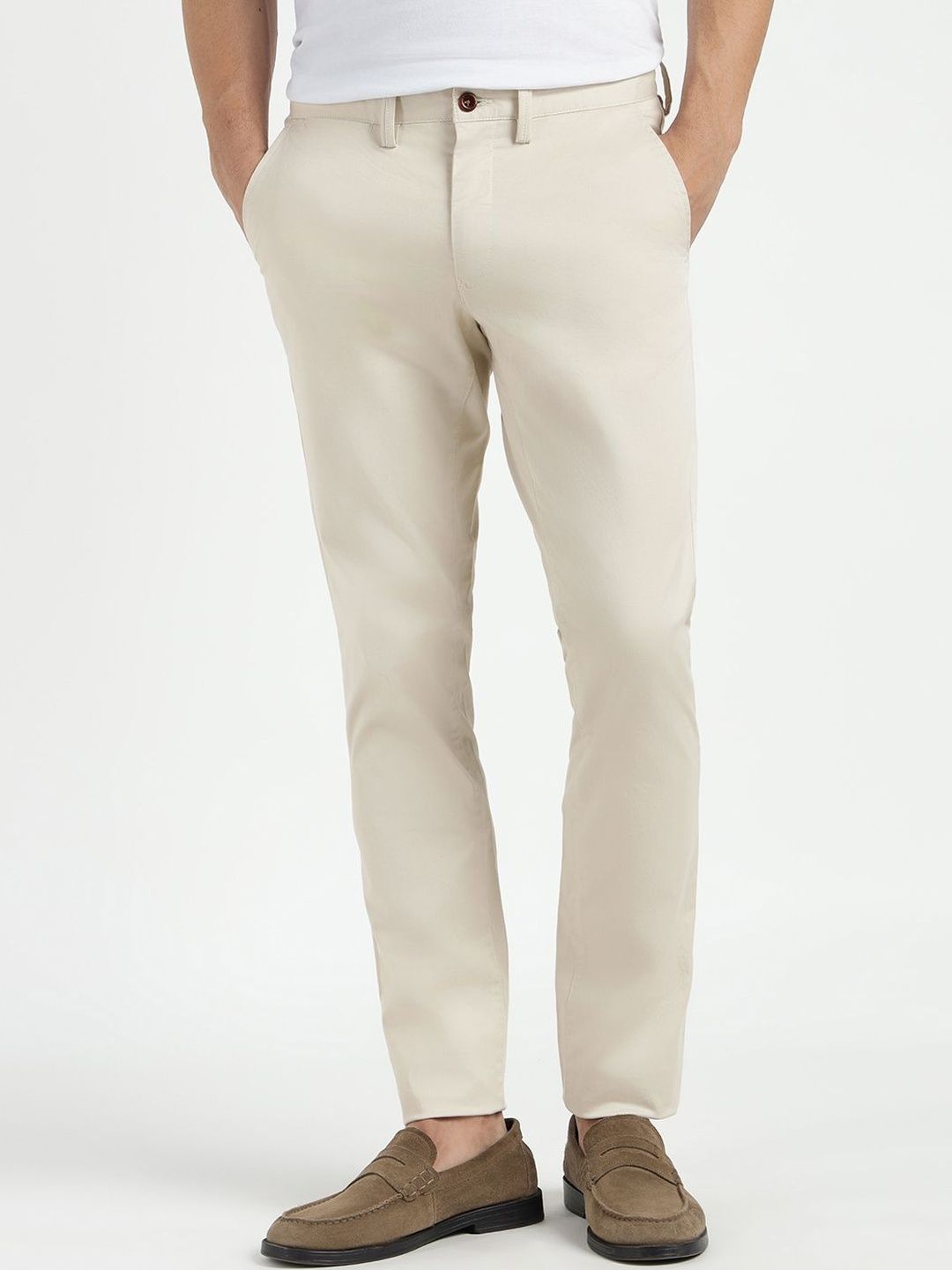 GANT Men Relaxed Slim Fit Mid-Rise Trouser-picture-32