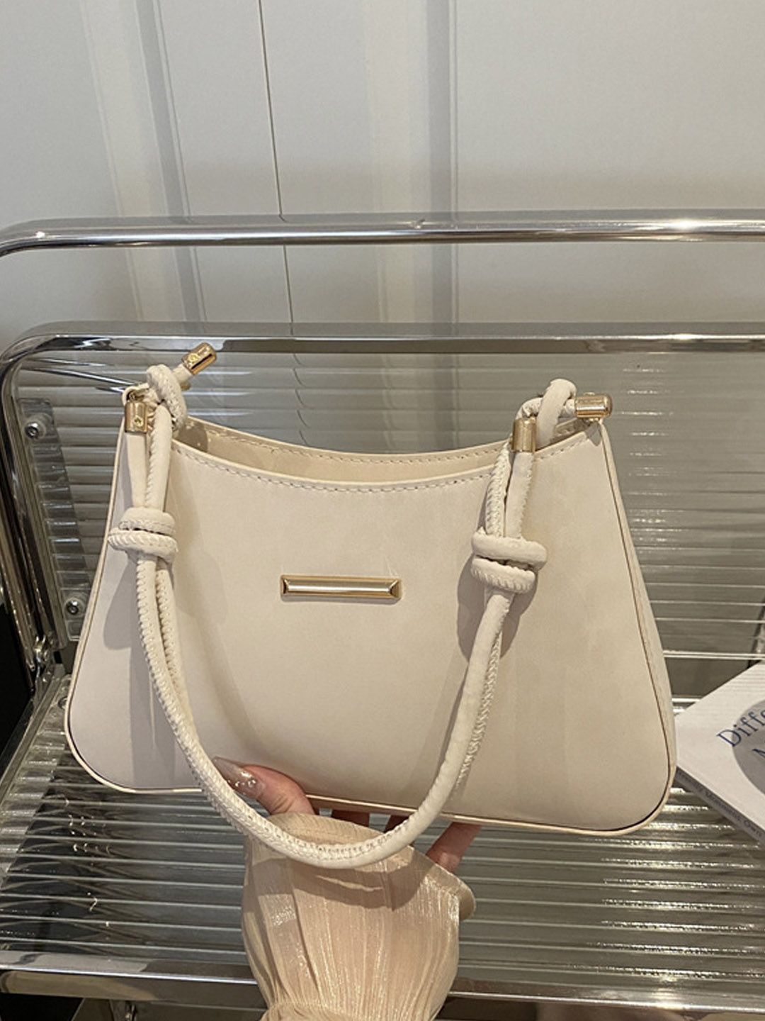 StyleCast PU Structured Handheld Bag-picture-30