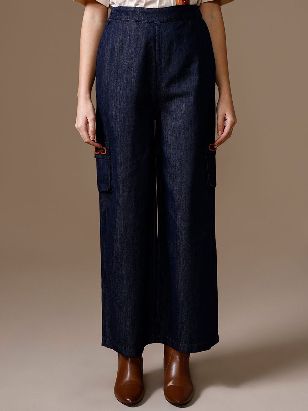 Kazo Women Wide Leg Mid-Rise Stretchable Cargo Jeans-image-27