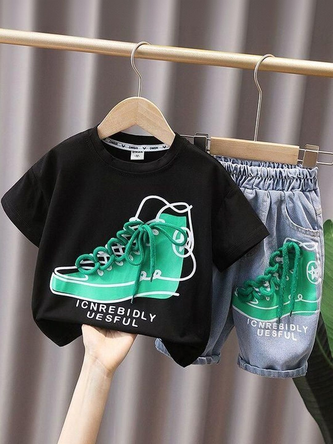 KIDDOLO Boys Printed T-shirt with Shorts-image-16