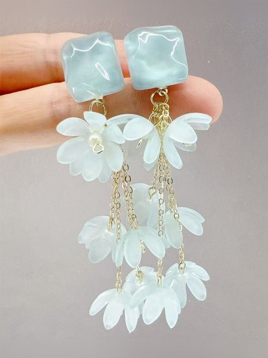 StyleCast x Revolte Floral Drop Earrings-picture-40