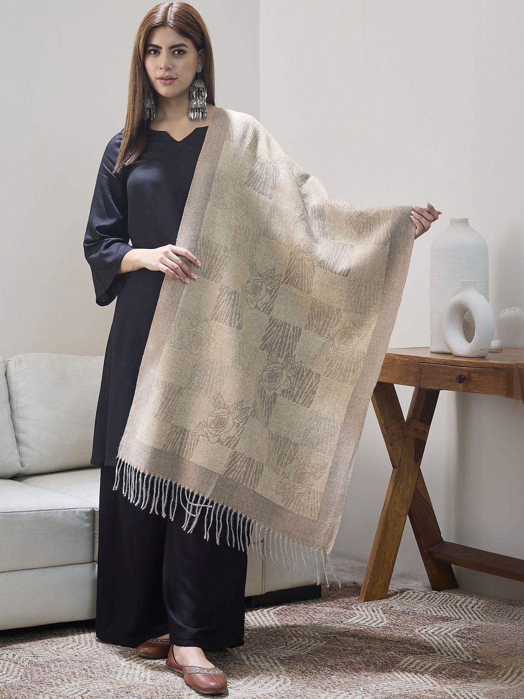 InWeave Floral Printed With Tasselled Border Shawl-picture-26