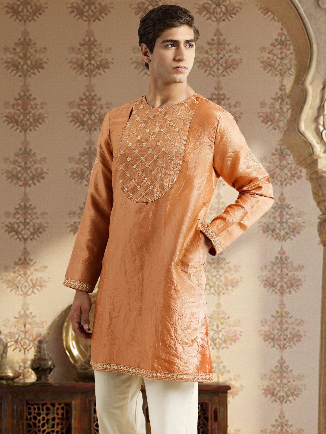 House of Pataudi Embellished Sequinned Jashn Straight Kurta-picture-24