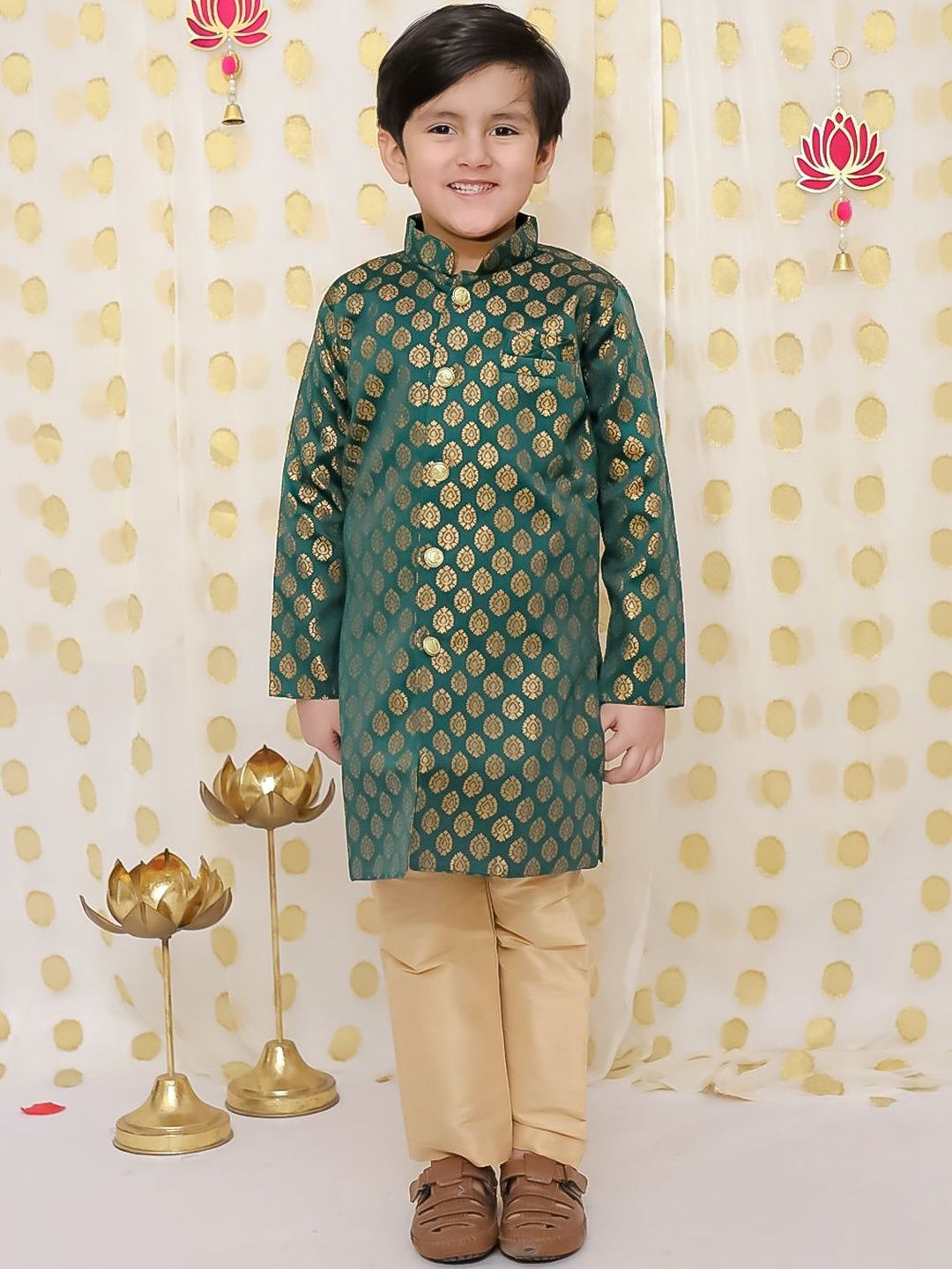 BownBee Boys Self Designed Front Open Jacquard Mandarin Collar Sherwani with Pajama-picture-24