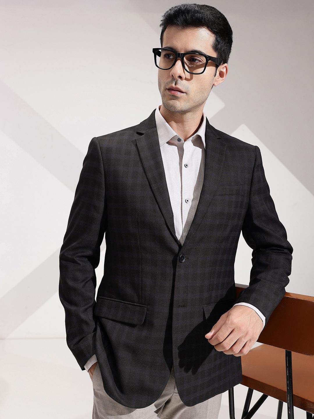INVICTUS Slim Fit Checked Single Breasted Formal Blazer-picture-12