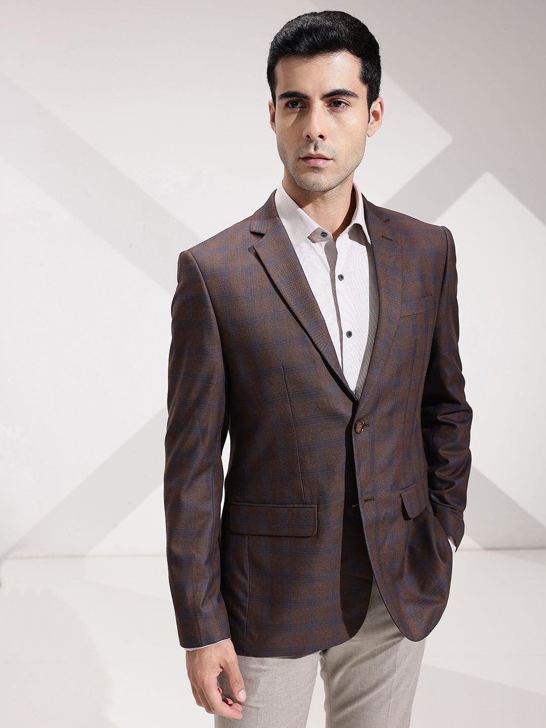 INVICTUS Checked Single-Breasted Slim Fit Formal Blazer-image-15