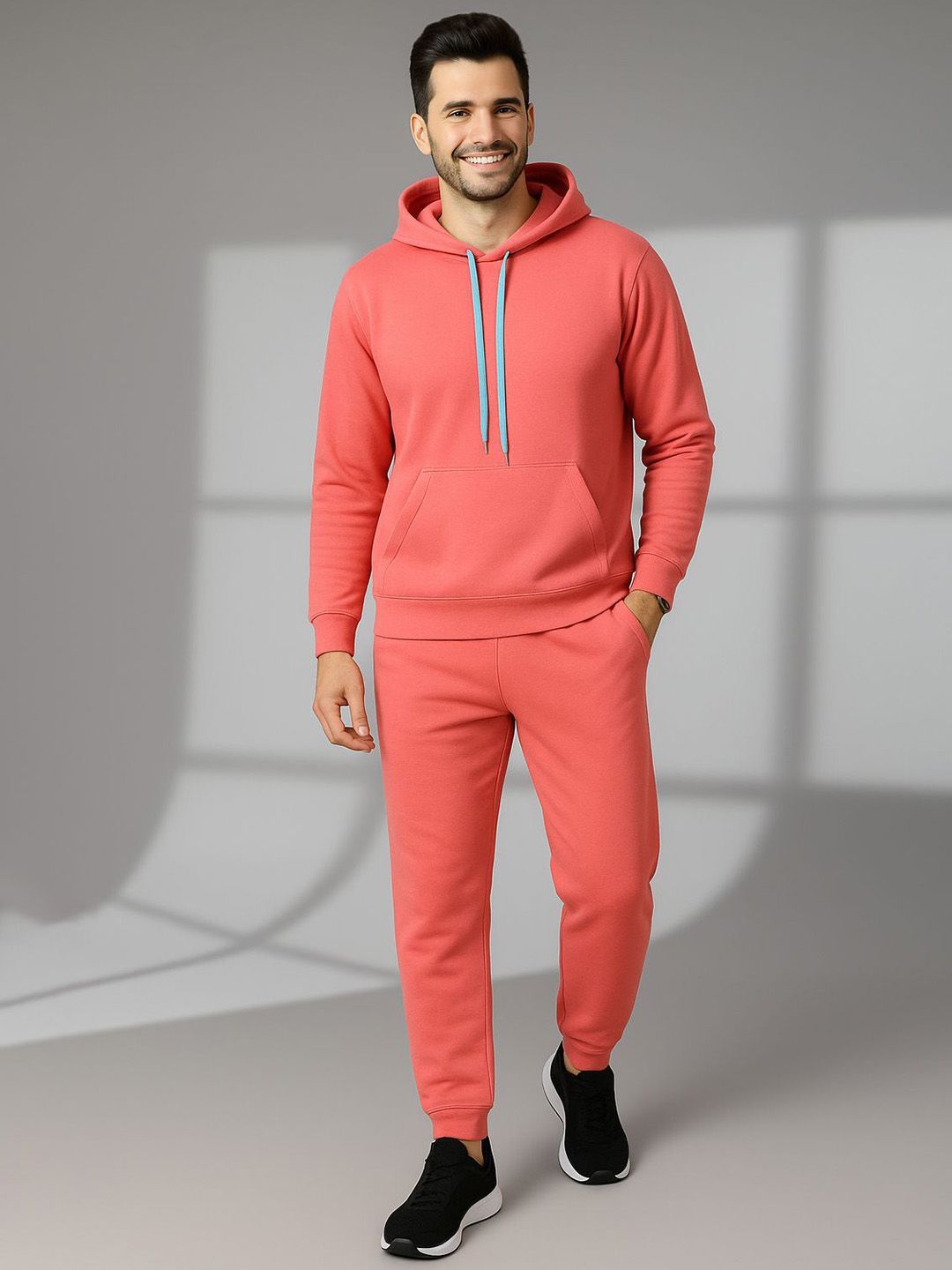 MACK JONNEY Hooded Long Sleeves Sweatshirt With Trackpant-picture-36