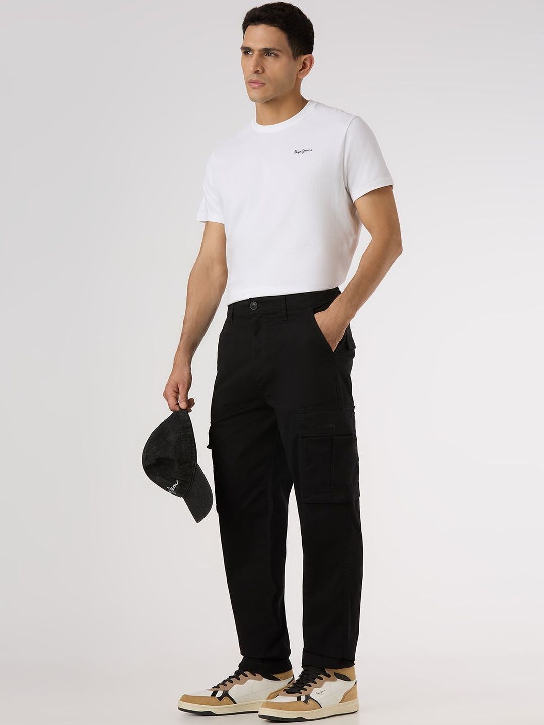 Pepe Jeans Men Solid Slim Fit Mid Rise Cargos Trousers-picture-21