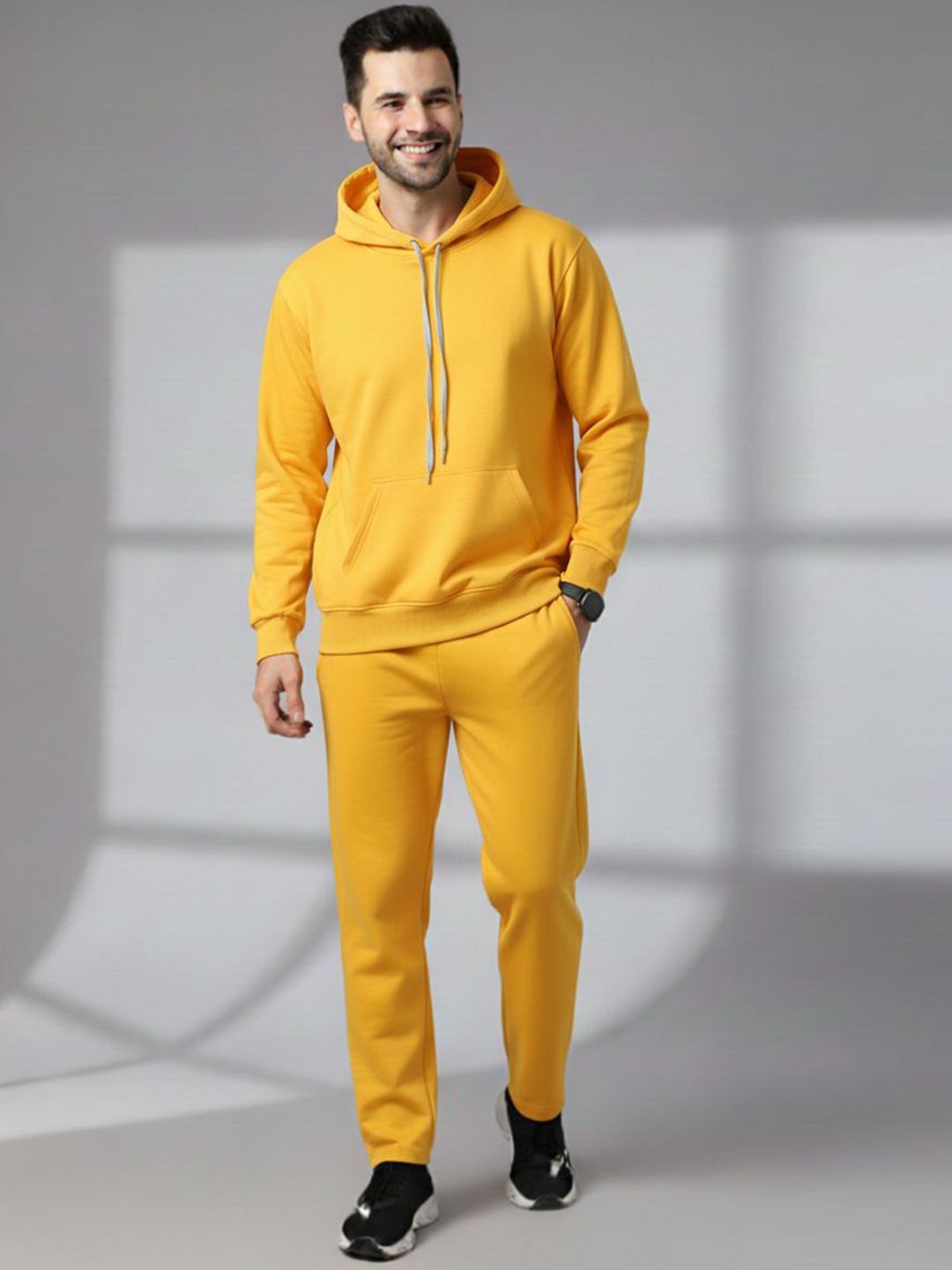 MACK JONNEY Men Printed Hooded Neck Tracksuits-picture-19
