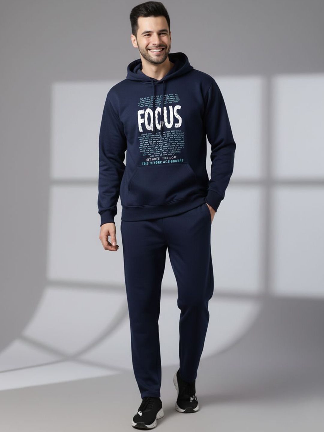 MACK JONNEY Printed Long Sleeves Sweatshirt With Trackpant-picture-15