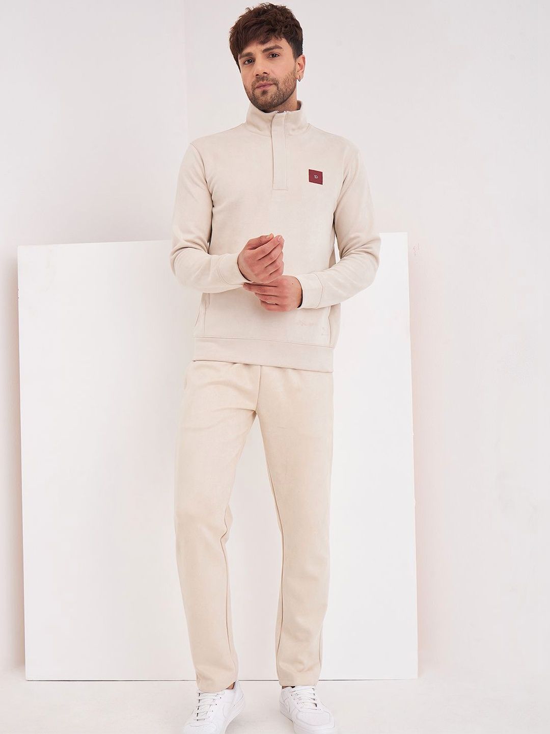Sweet Dreams Men Solid Mock Collar Long Sleeves Tracksuits-picture-21