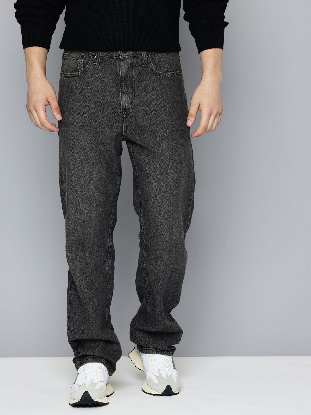 Levis Men Straight Fit Light Fade Pure Cotton Jeans