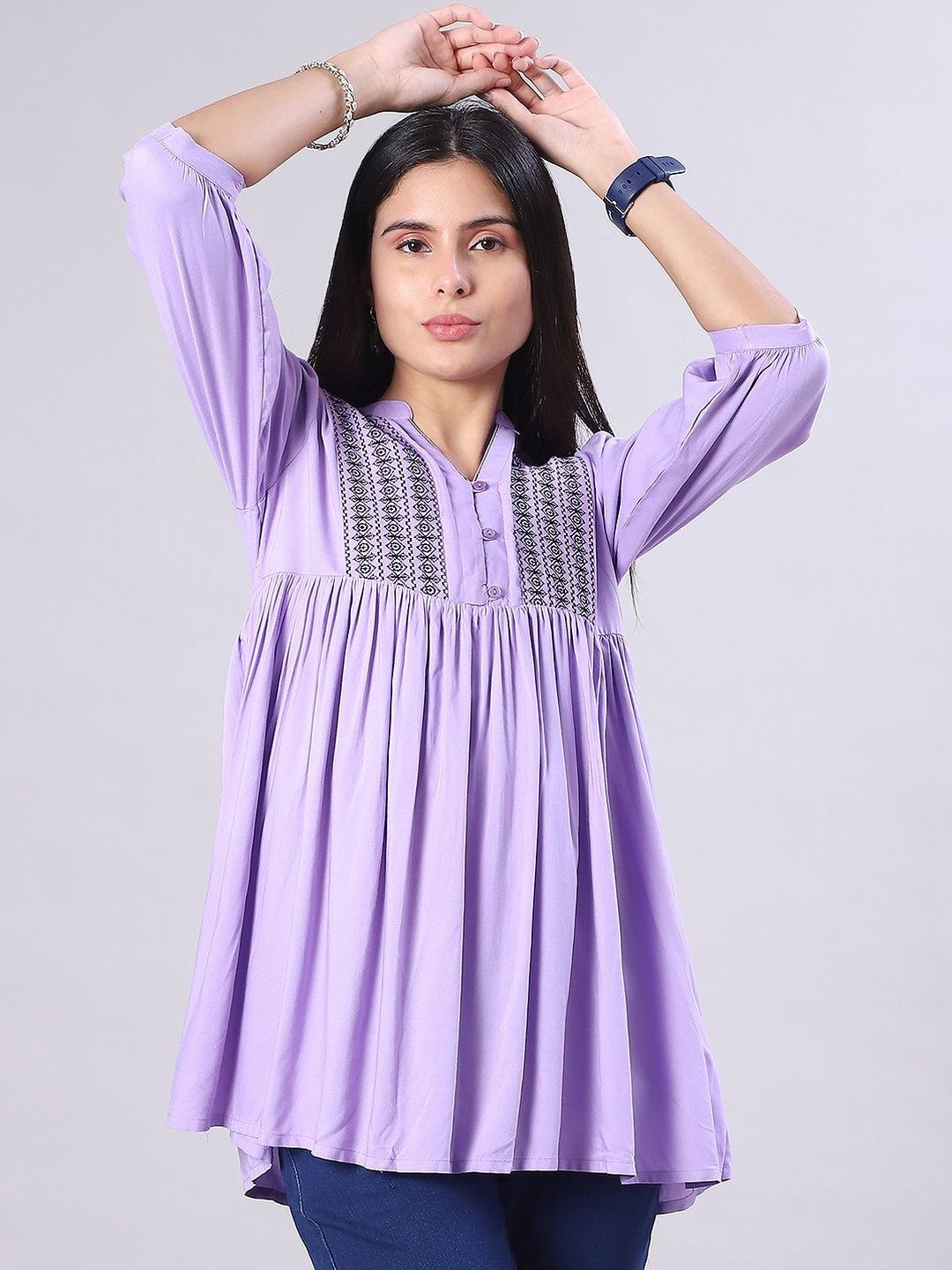 V-Mart Ethnic Motifs Embroidered V-Neck Empire Kurti-picture-14