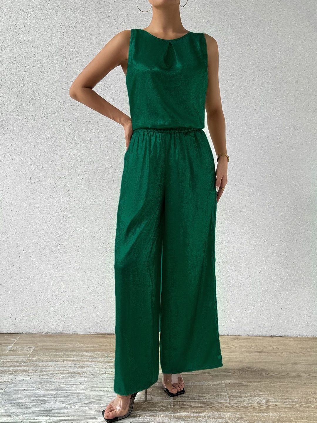 StyleCast x Revolte Round Neck Sleeveless Top With Trousers-image-12