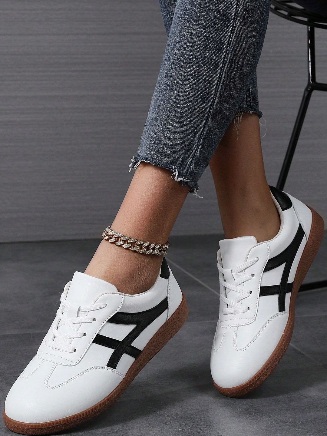 Ifah Women Colourblocked Sneakers-picture-26