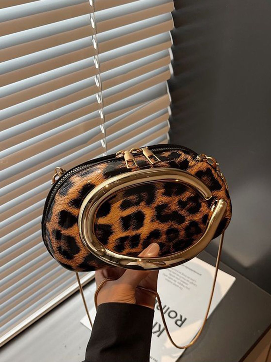 StyleCast x Revolte Animal Printed PU Structured Sling Bag-picture-22