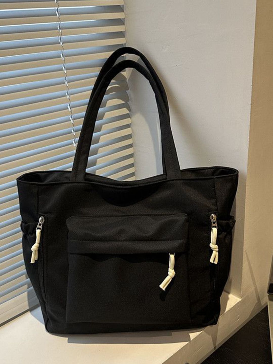 StyleCast x Revolte Oversized Structured Tote Bag-picture-57