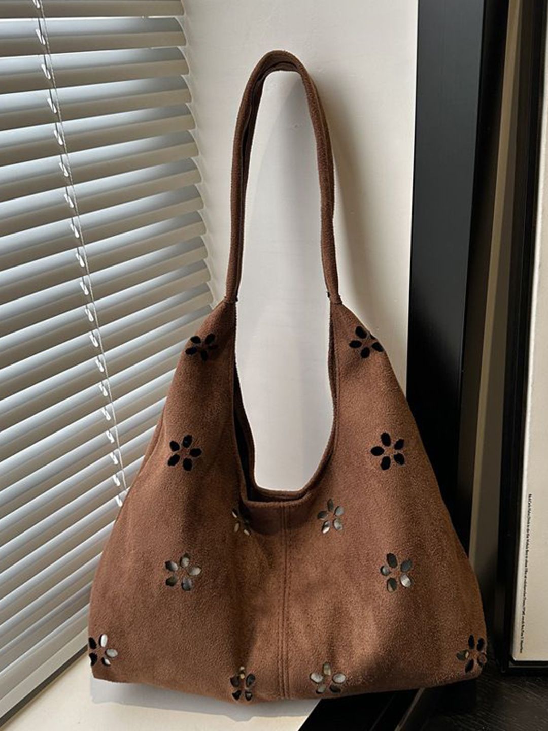 StyleCast x Revolte Structured Tote Bag with Cut Work-picture-10
