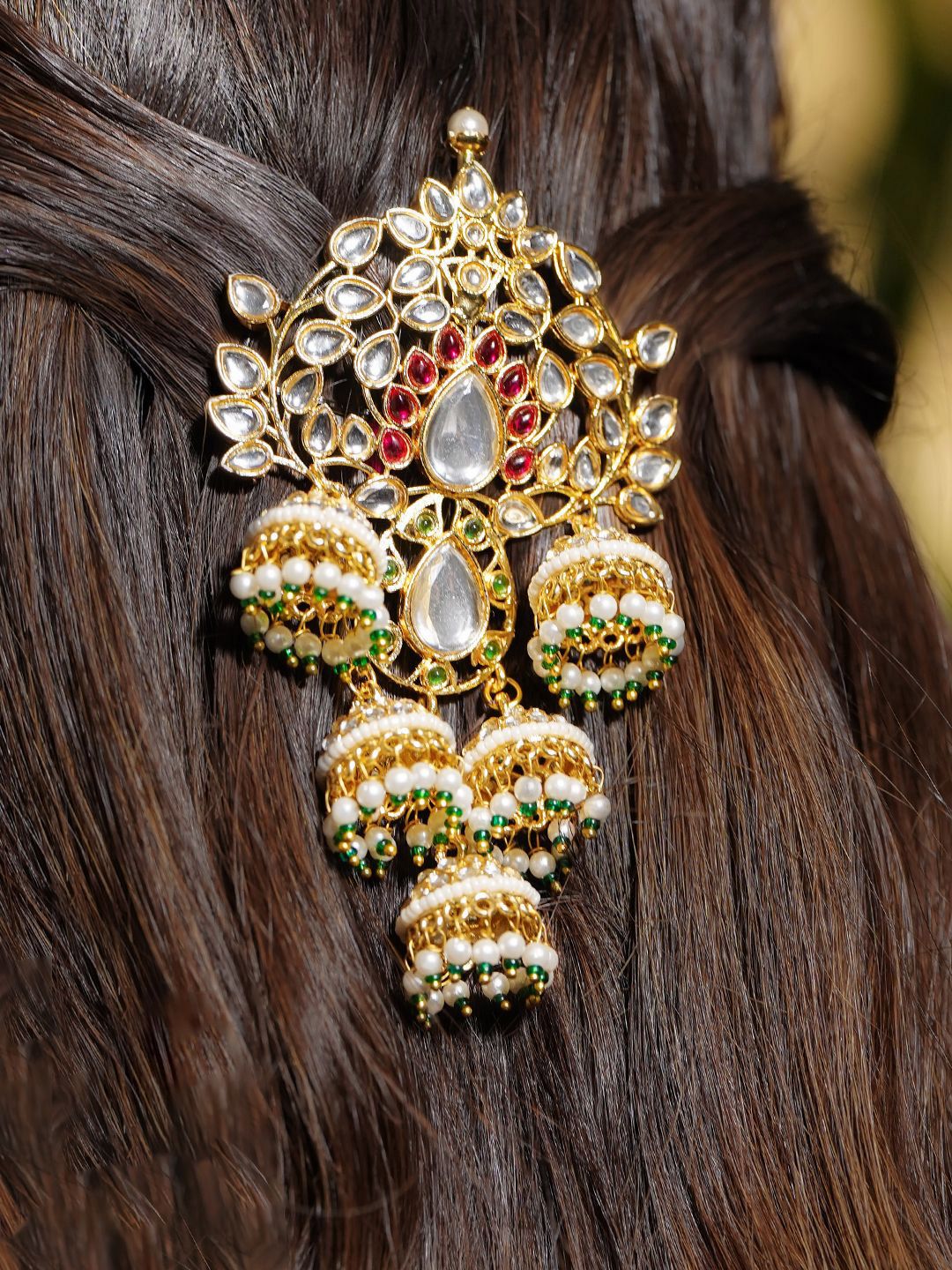 Rubans Women Embellished Alligator Hair Clip-picture-31