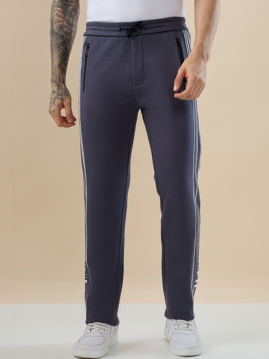 Status Quo Men Side-Striped Drawstring Waist Mid-Rise Track Pants-picture-37