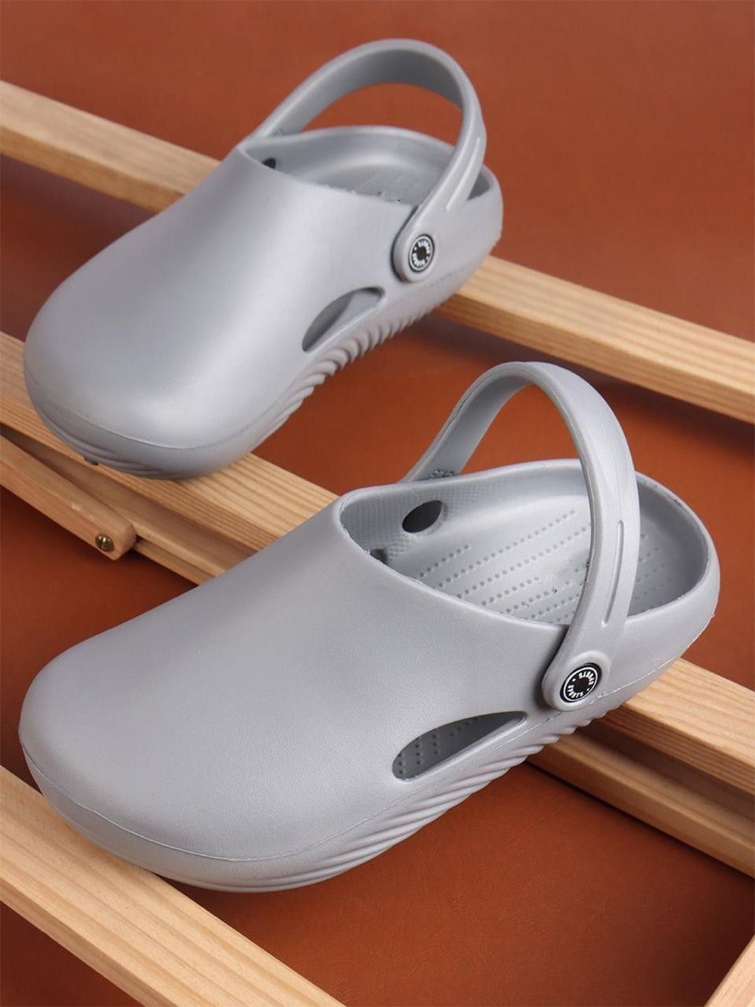 glitchez Men Clogs-picture-14