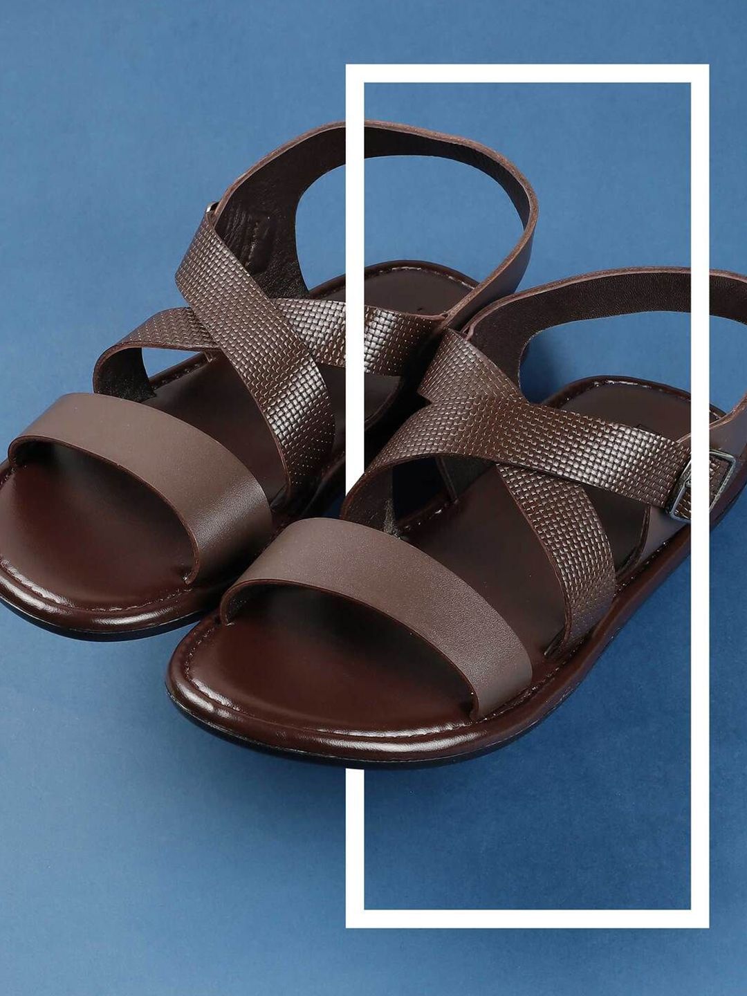 Mochi Men Textured Leather Comfort Sandals