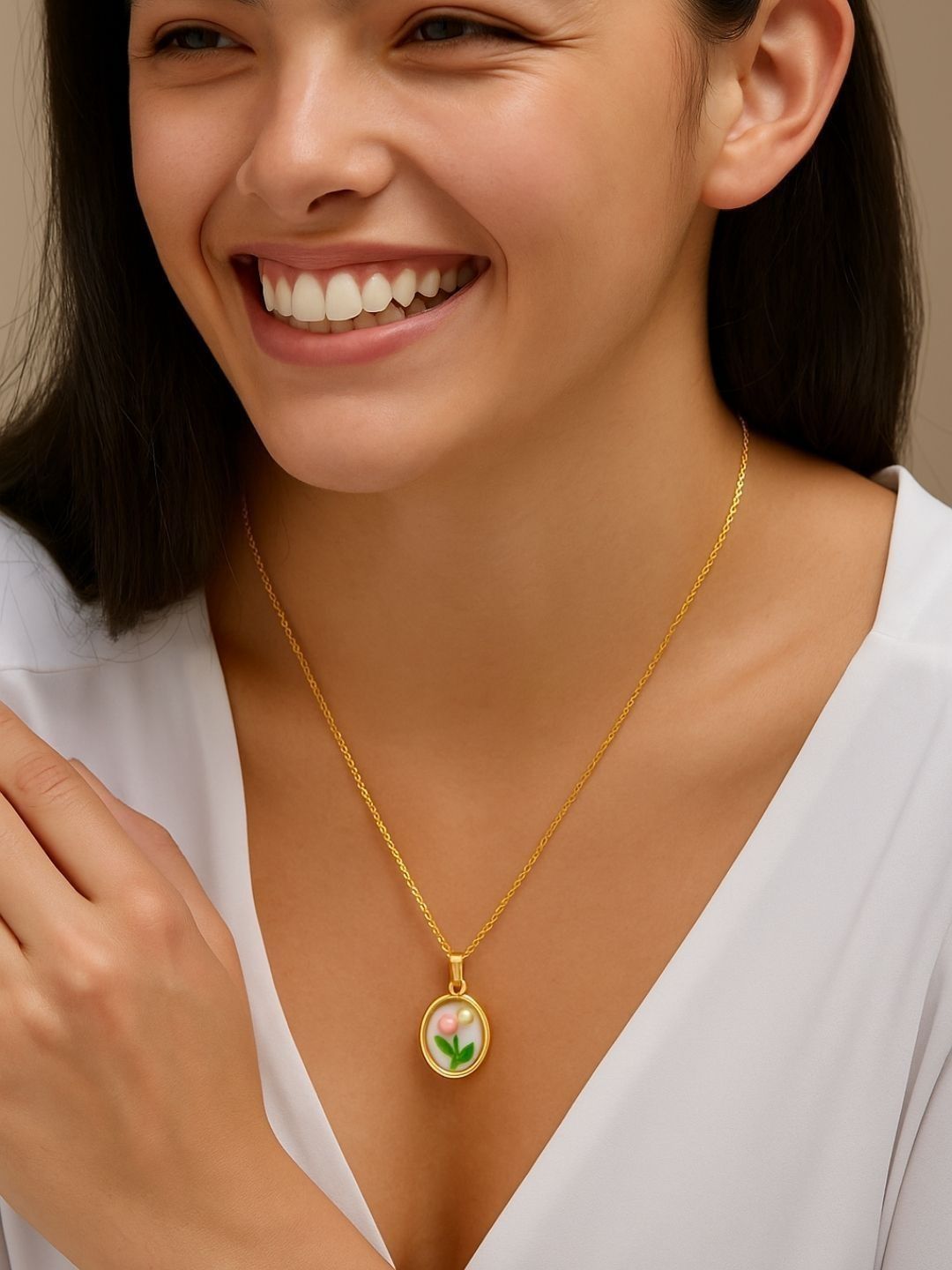 SZN Gold-Plated Circular Shaped Enamelled Pendant With Chain-picture-39