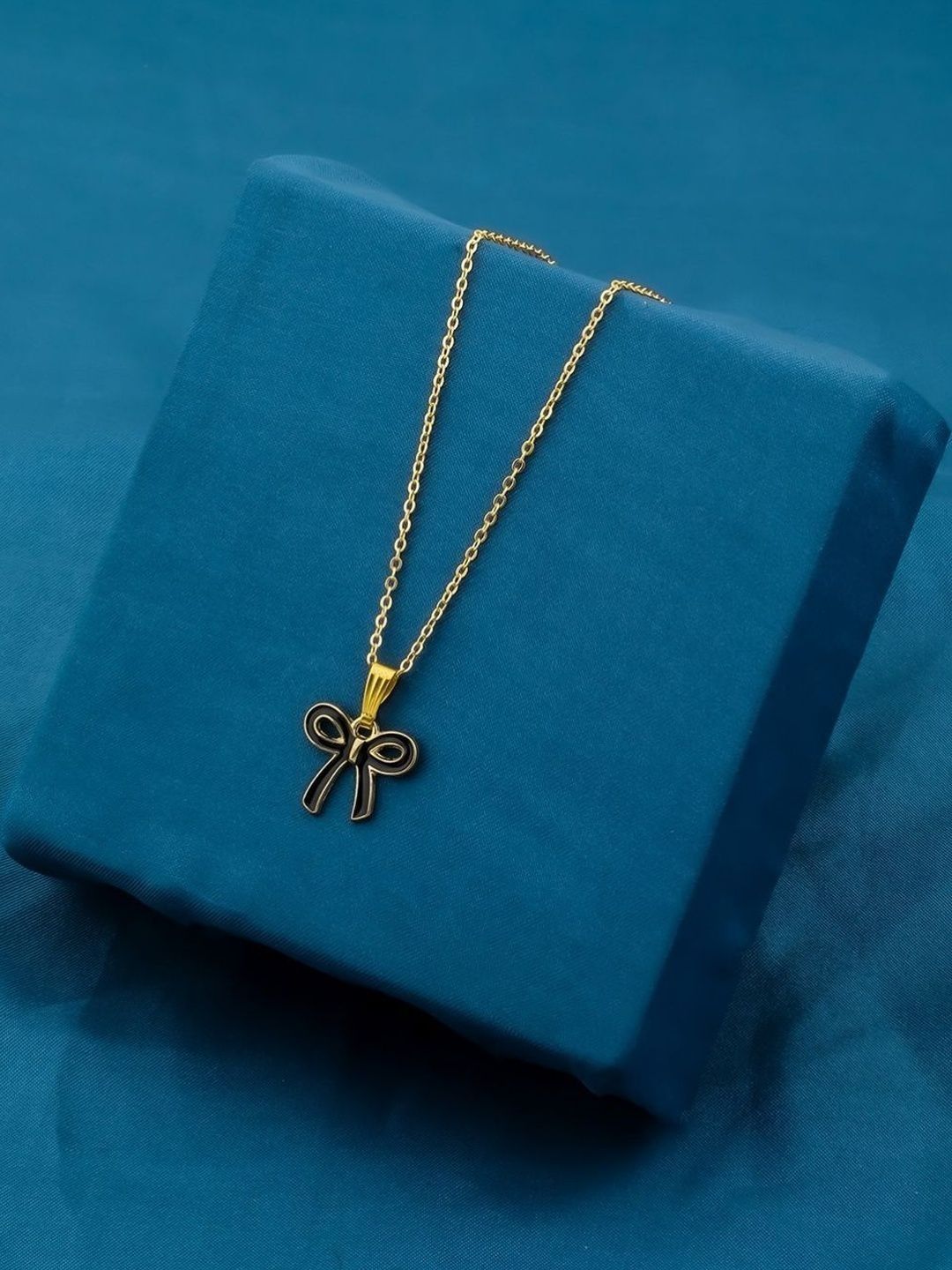 SZN Gold-Plated Bow Shaped Enamelled Pendant With Chain-picture-52