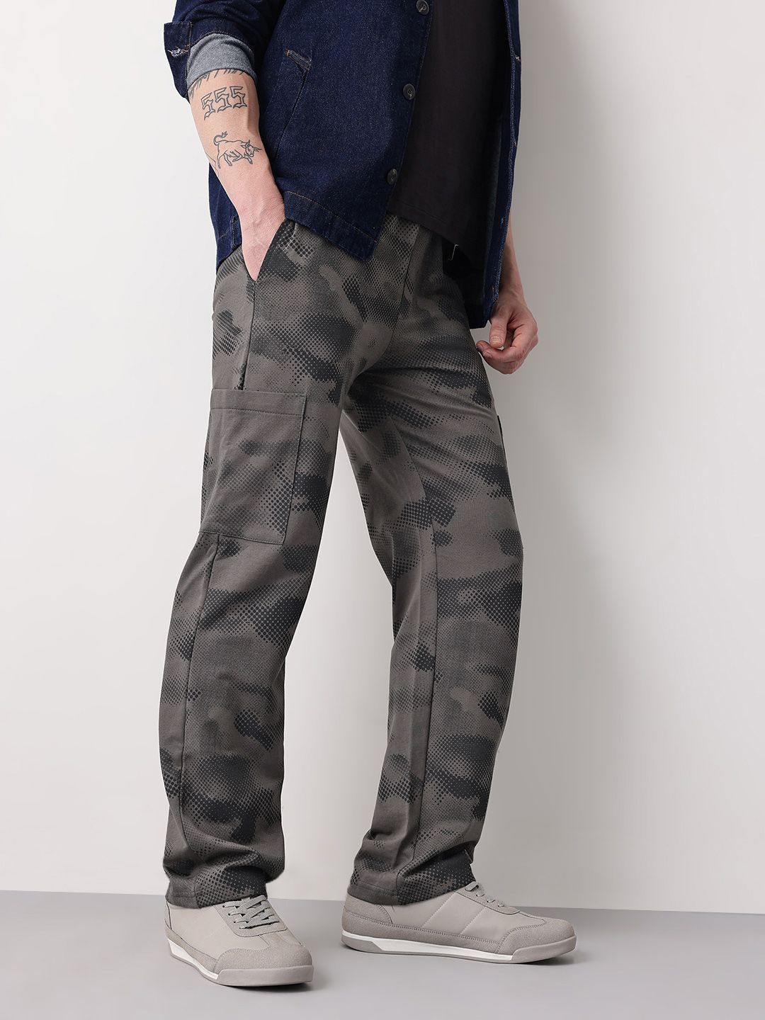 Mast & Harbour Men Abstract Printed Track Pants-image-45