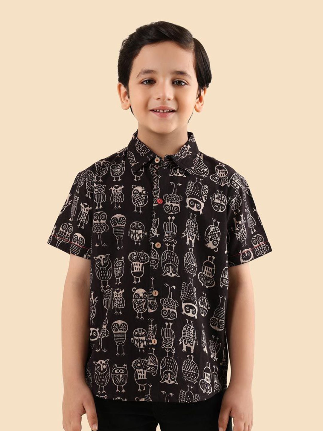 Fabindia Boys Conversational Printed Spread Collar Cotton Casual Shirt-picture-16