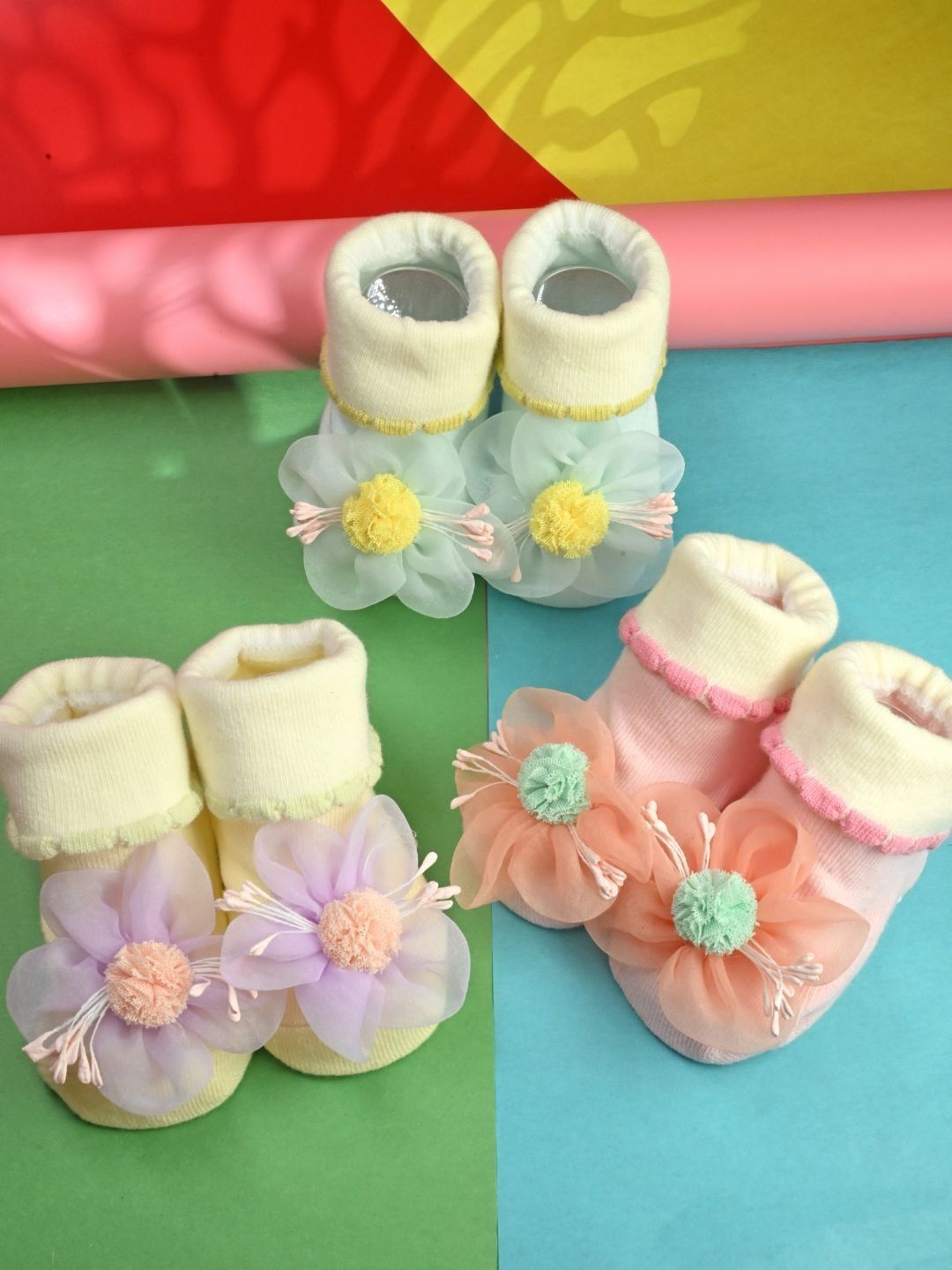 Yellow Bee Infant Girls Pack Of 3 Flower Applique Cotton Ankle Length Socks-picture-16