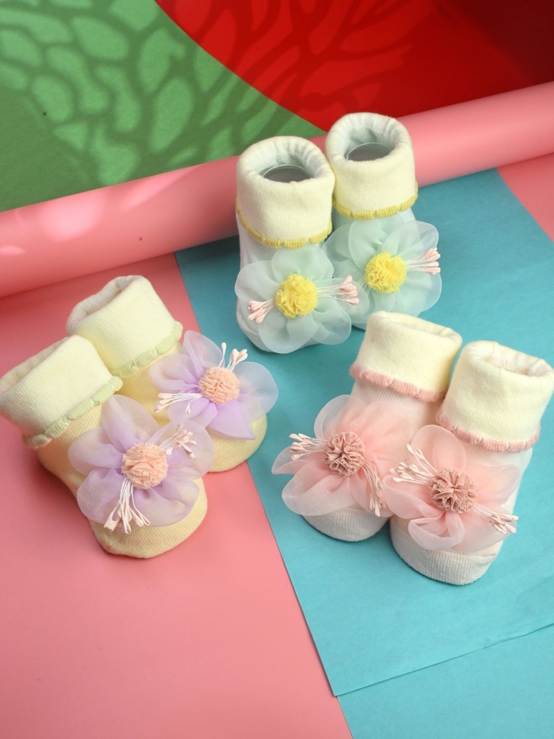 Yellow Bee Infants Girls Floral Accent Cotton Ankle Length Socks-image-26