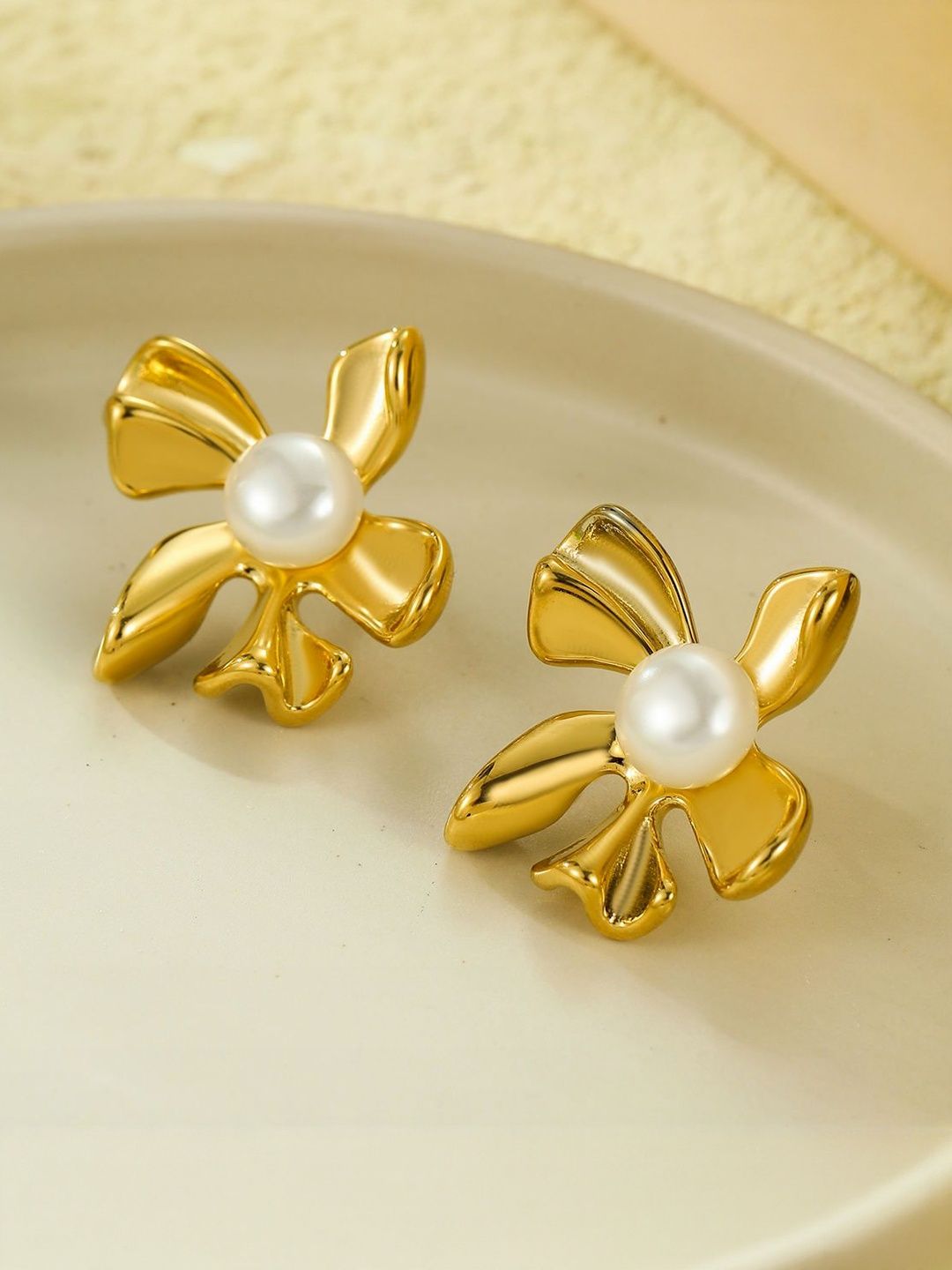 DressBerry Floral Pearl Gold Anti Tarnish Studs-picture-13
