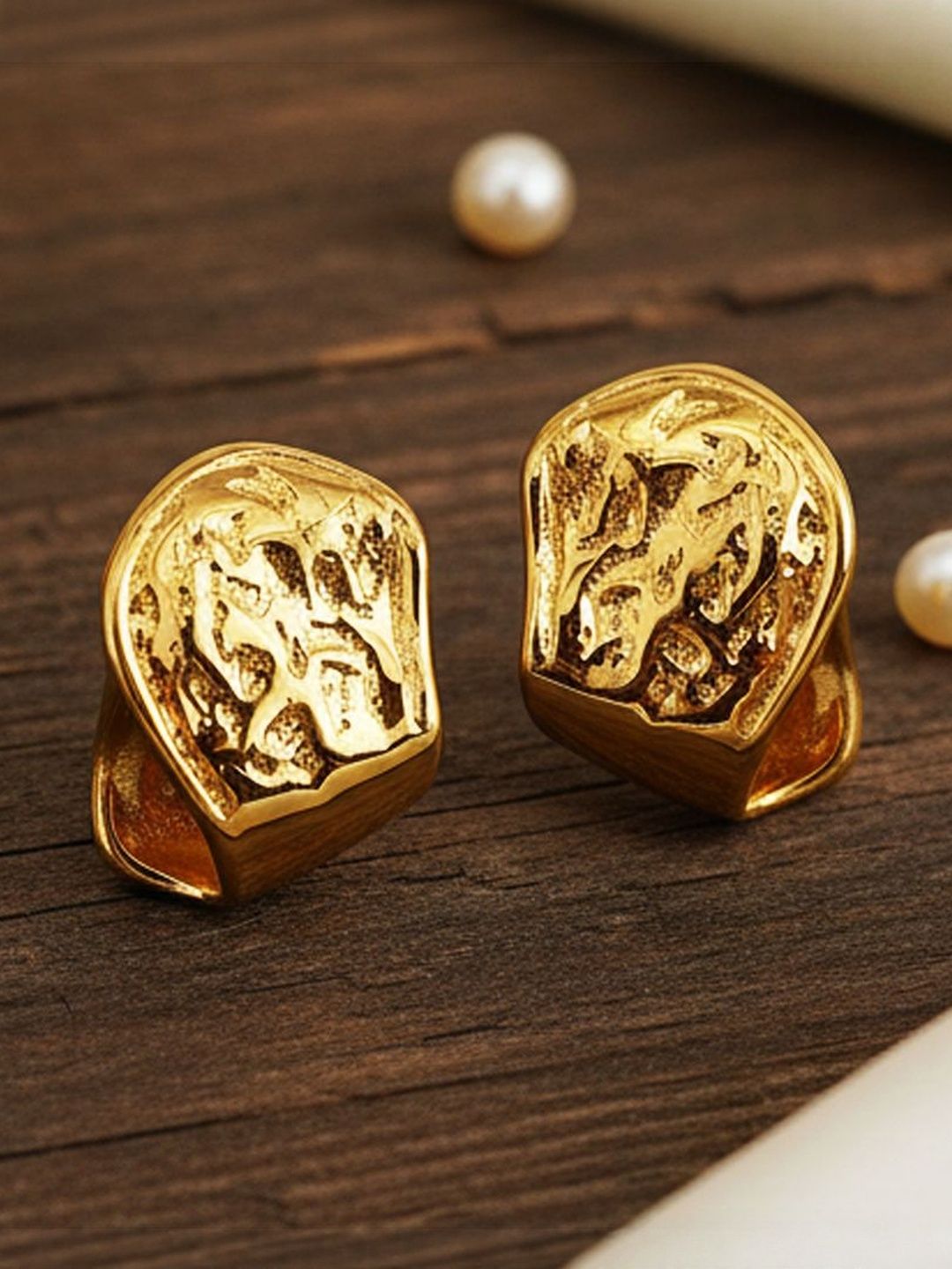 DressBerry Gold Anti Tarnish Contemporary Studs-picture-23