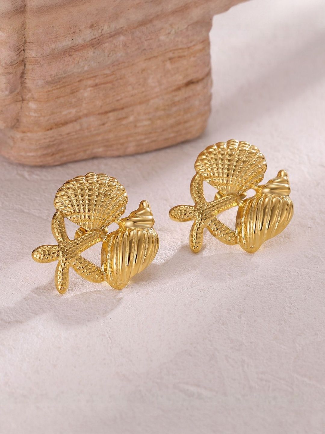 DIVASTRI Animal Shaped Studs Earrings-picture-27