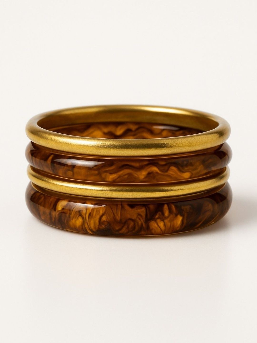 ATIBELLE Set Of 5 Gold-Plated Resin Bangle