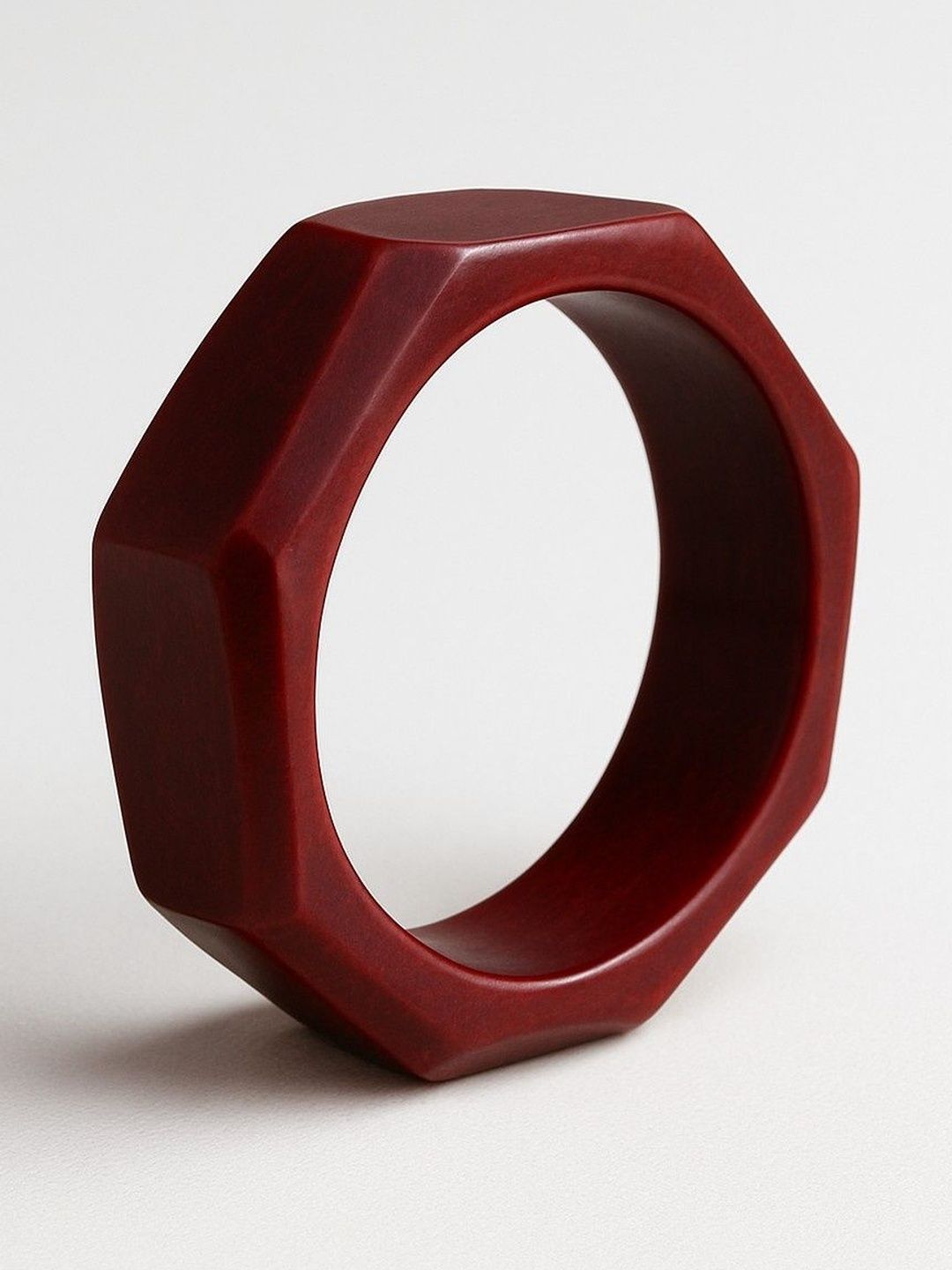 ATIBELLE Hexagon-Shaped Glossy Resin Bangle