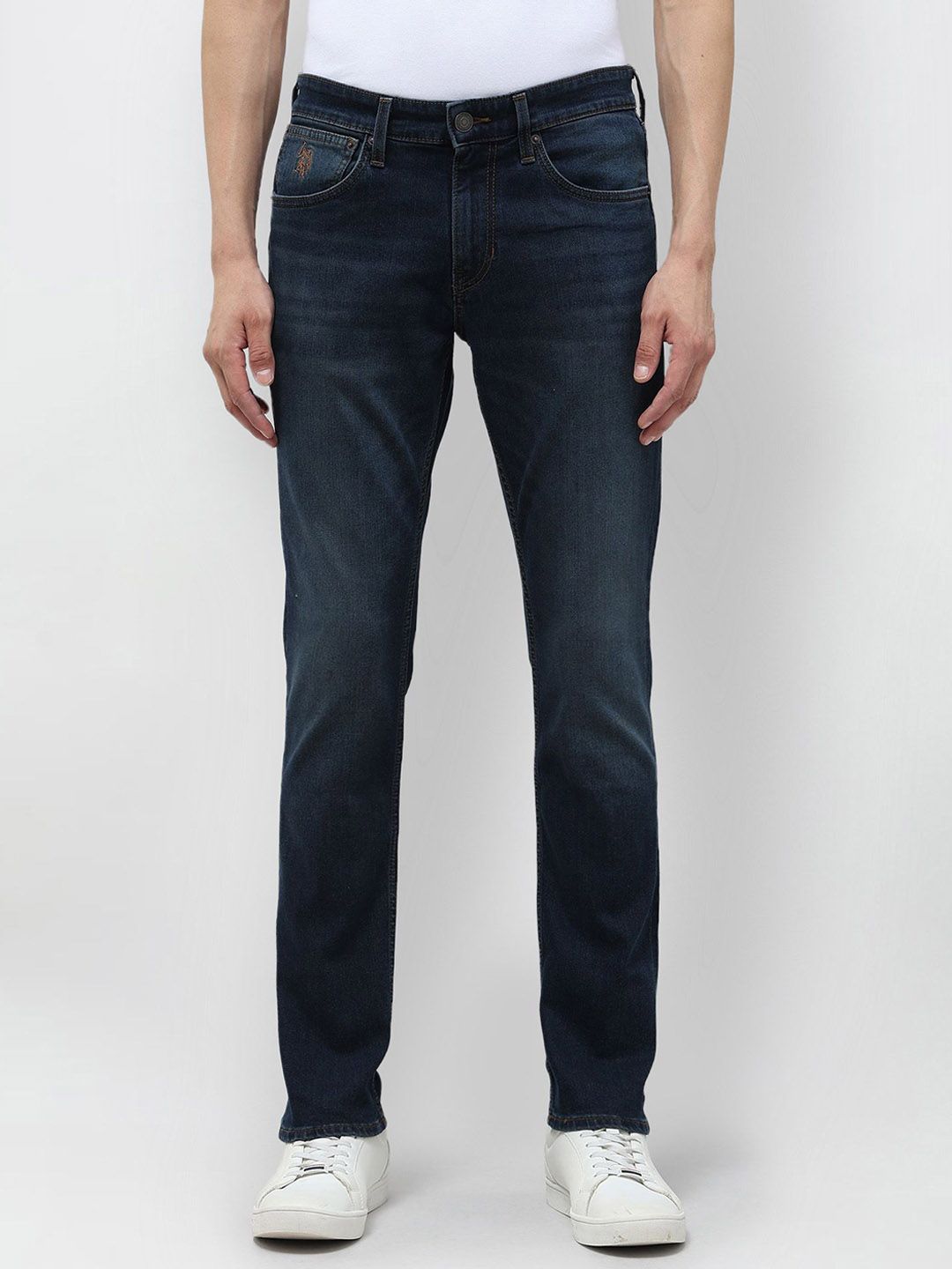 U.S. Polo Assn. Denim Co. Men Tapered Fit Mid-Rise Light Fade Stretchable Jeans-picture-39