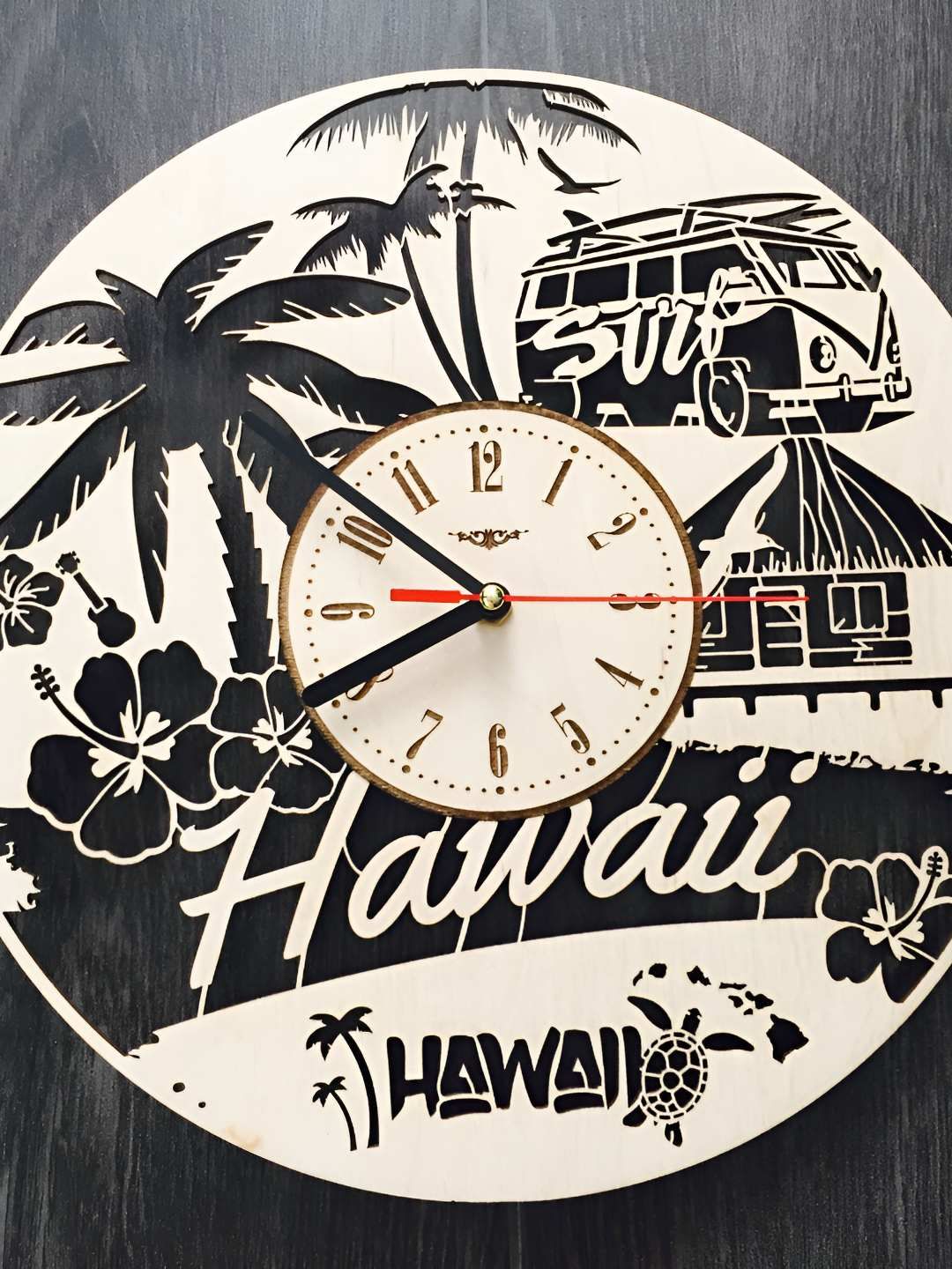 QEZNEF Beige & Black Round Printed Traditional Analogue Wall Clock-picture-39