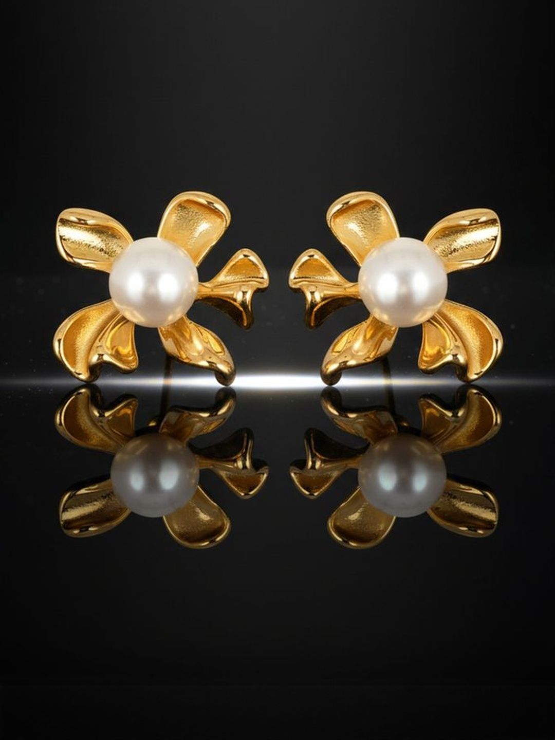 DressBerry Floral Studs Earrings-picture-18