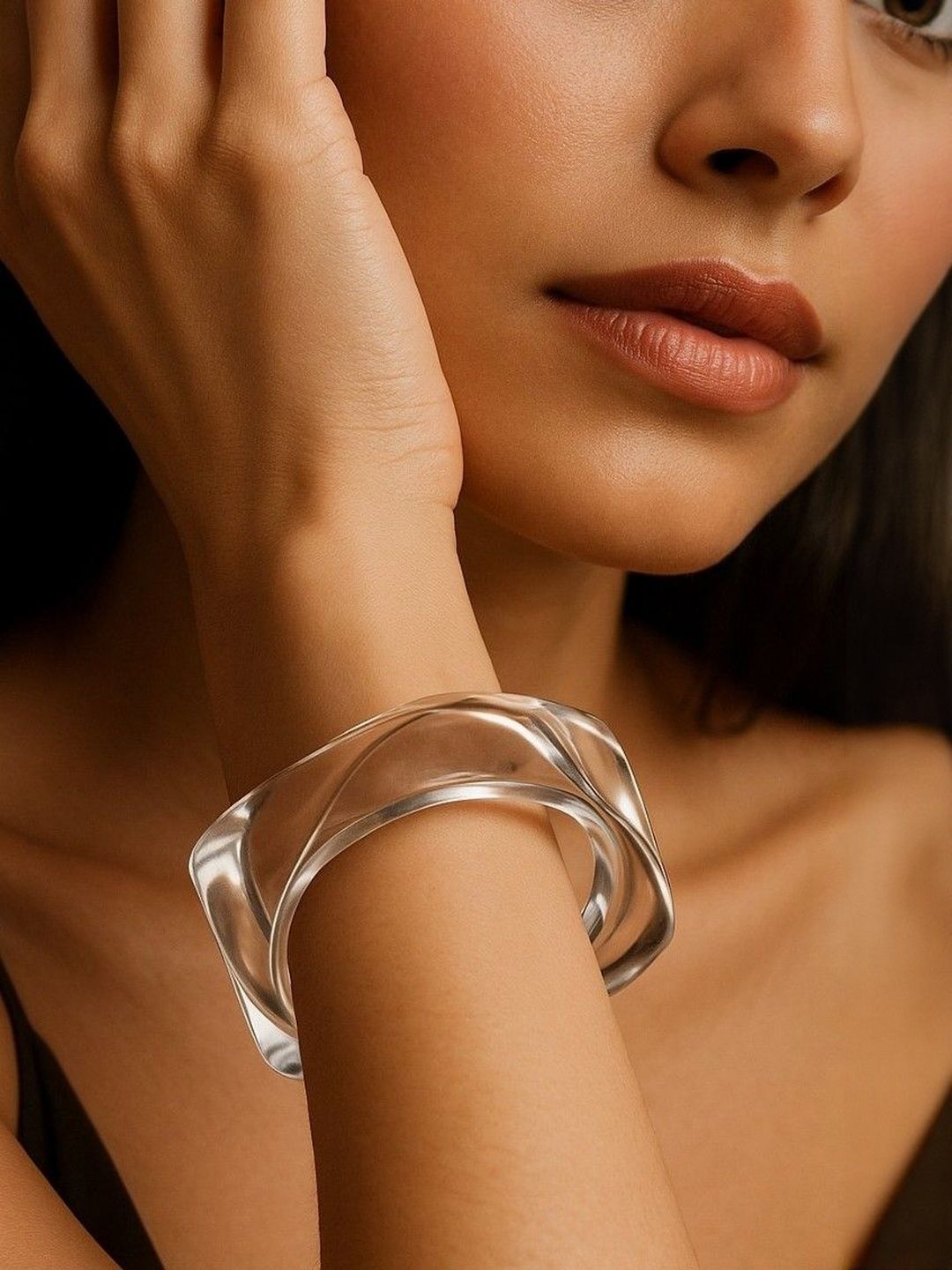 ATIBELLE Set Of 2 Geometric-Shaped Glossy Bangles