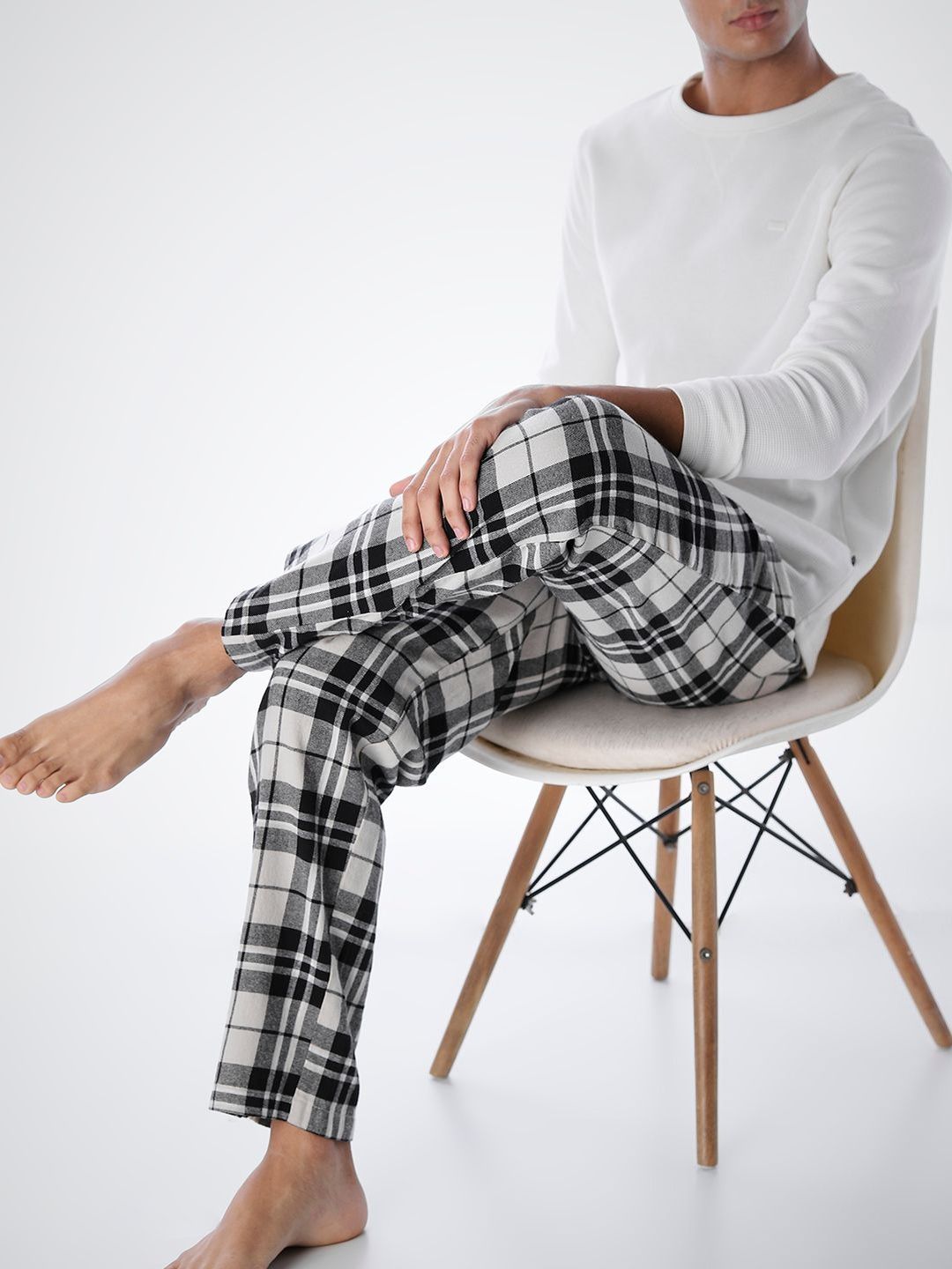 Jack & Jones Men Cotton Mid-Rise Checked Lounge Pants