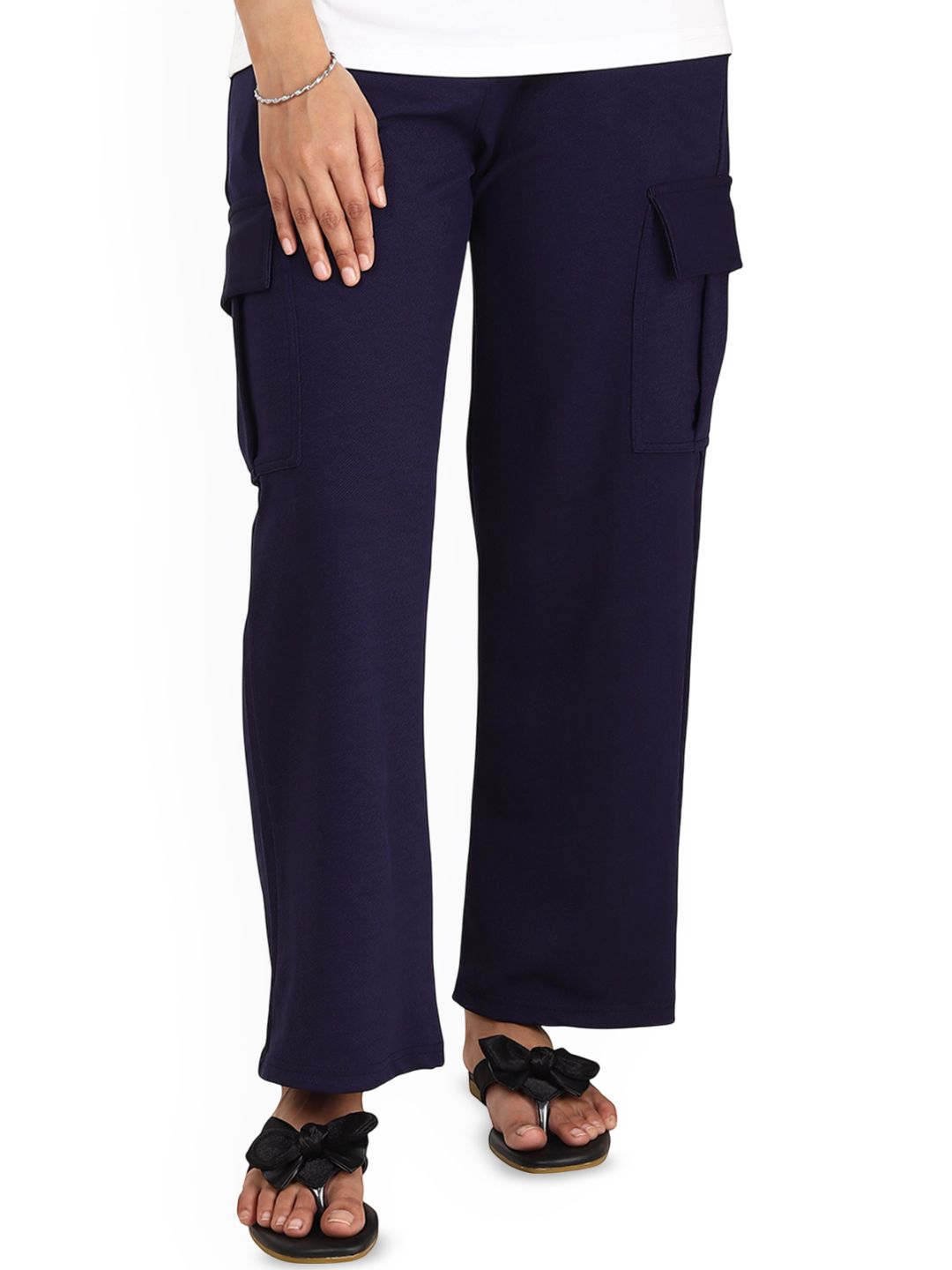 Veltick Women Relaxed Fit Mid-Rise Stretchable Cargo Jeans-image-6