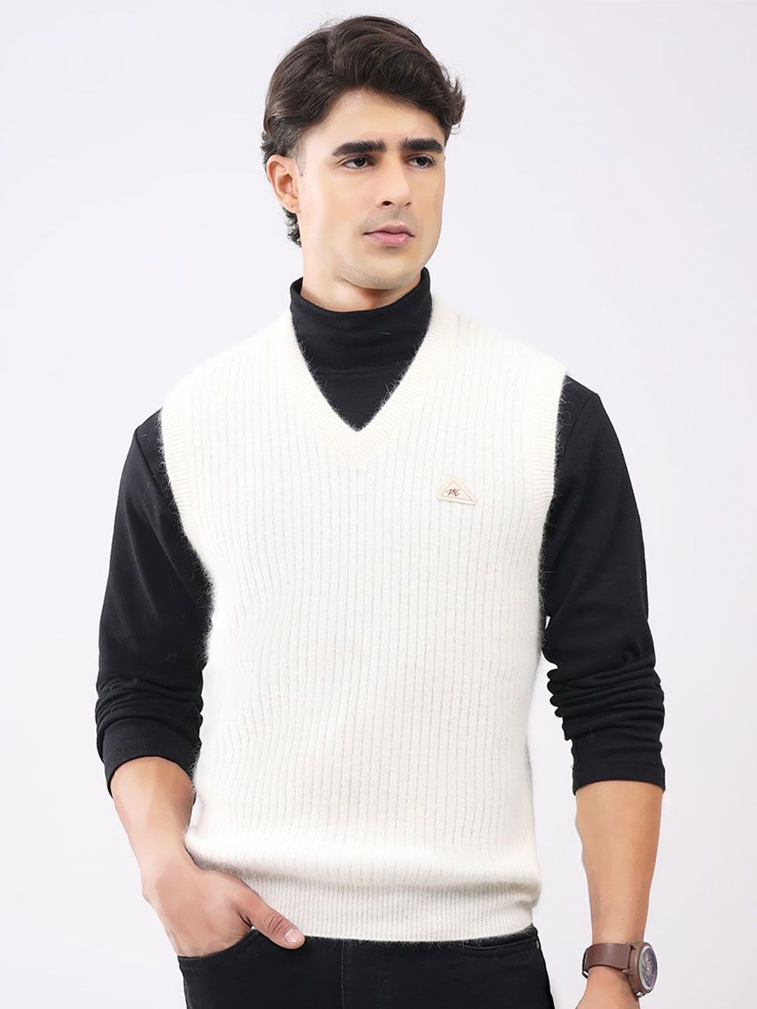 Monte Carlo Men Ribbed V-Neck Sleeveless Woollen Sweater Vest-picture-39