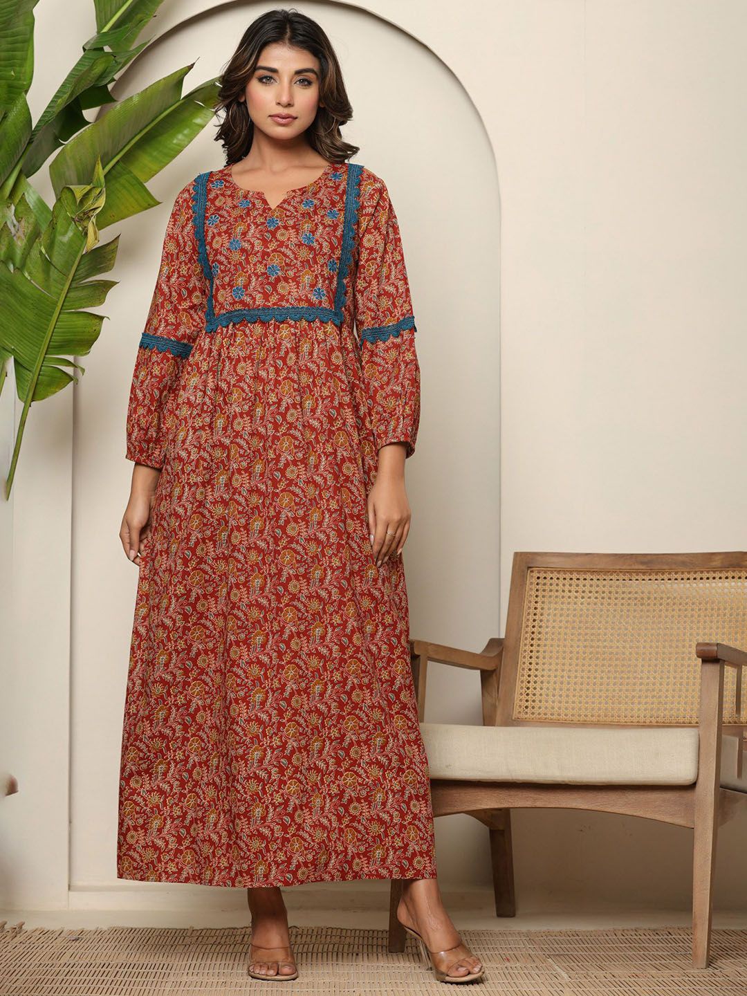 Nihsamah Embroidered Maxi Nightdress-picture-13
