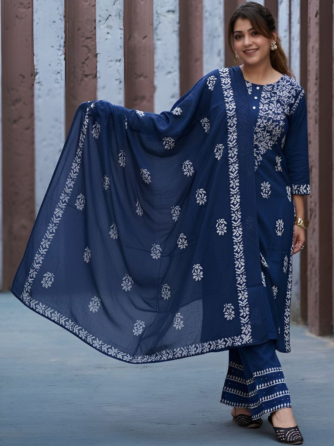 YASH GALLERY Women Ethnic Motifs Embroidered Regular Kurta & Palazzos With Dupatta-picture-24